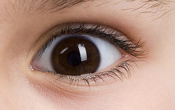 告诉你世界上自然瞳孔的颜色一共有几种