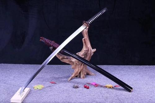 日本武士刀起源于唐朝而唐刀销声匿迹武士刀却成为日本象征