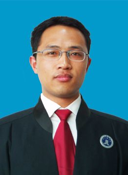卢卫卫律师毕业于南京大学全国律师协会会员同时具备法官检察