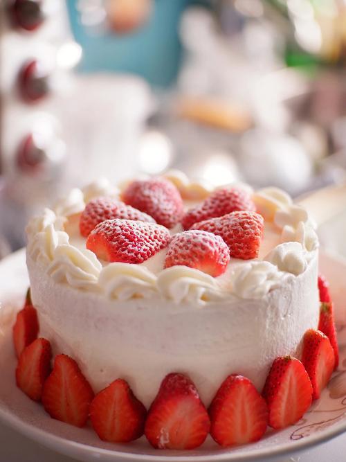 diy生日蛋糕冬日草莓