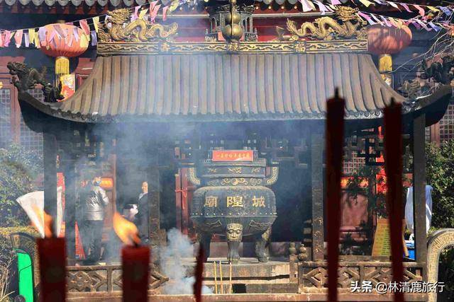 苏州千年城隍庙建于周瑜故居上香火旺盛没门票