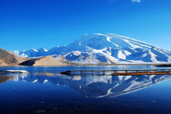 新疆自然风景区1