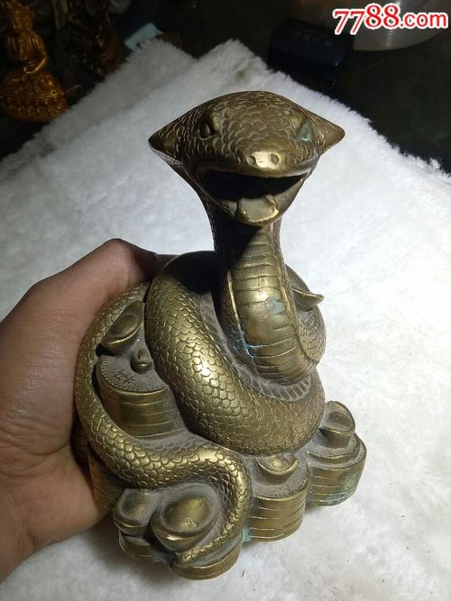 仿品--90年代蛇仙铜像