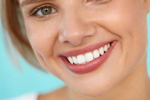 女人牙齿有缝好不好 -面相-生肖网