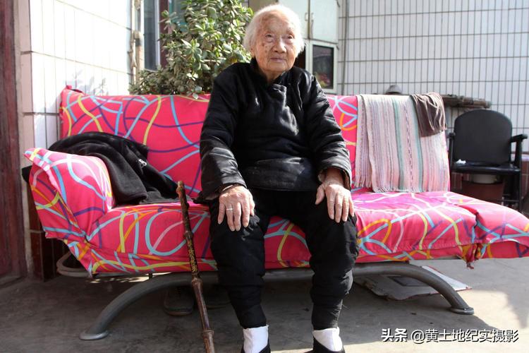山西农村105岁老人长寿秘诀很有意思每天早上坚持做1件事