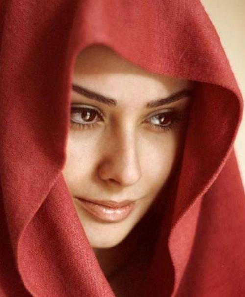 伊朗美女是世间的精灵波斯人的美让你流连